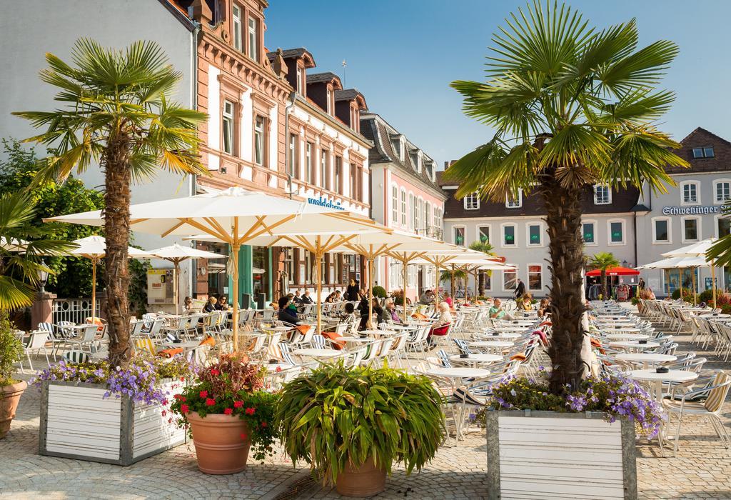 Gaestehaus Am Schloss Schwetzingen Exterior photo
